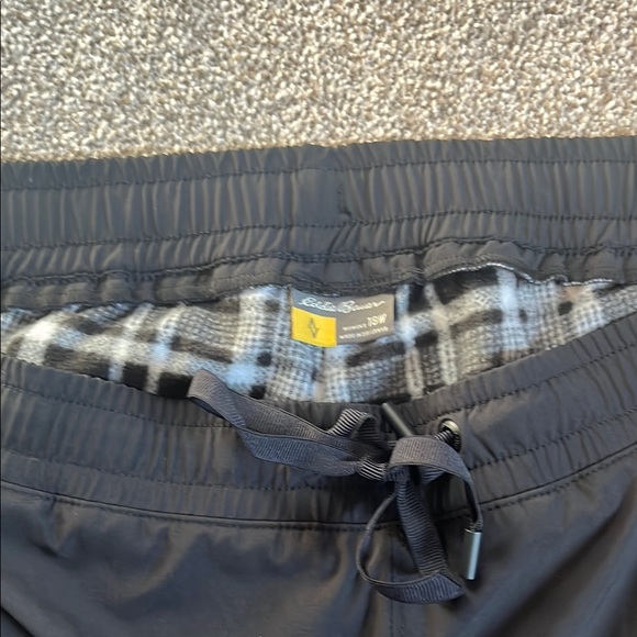Women’s Eddie Bauer Polar Fleece Joggers - Picture 3 of 4